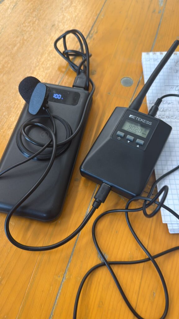 Sistema bidule per interpretariato simultaneo durante workshop internazionale a Milano